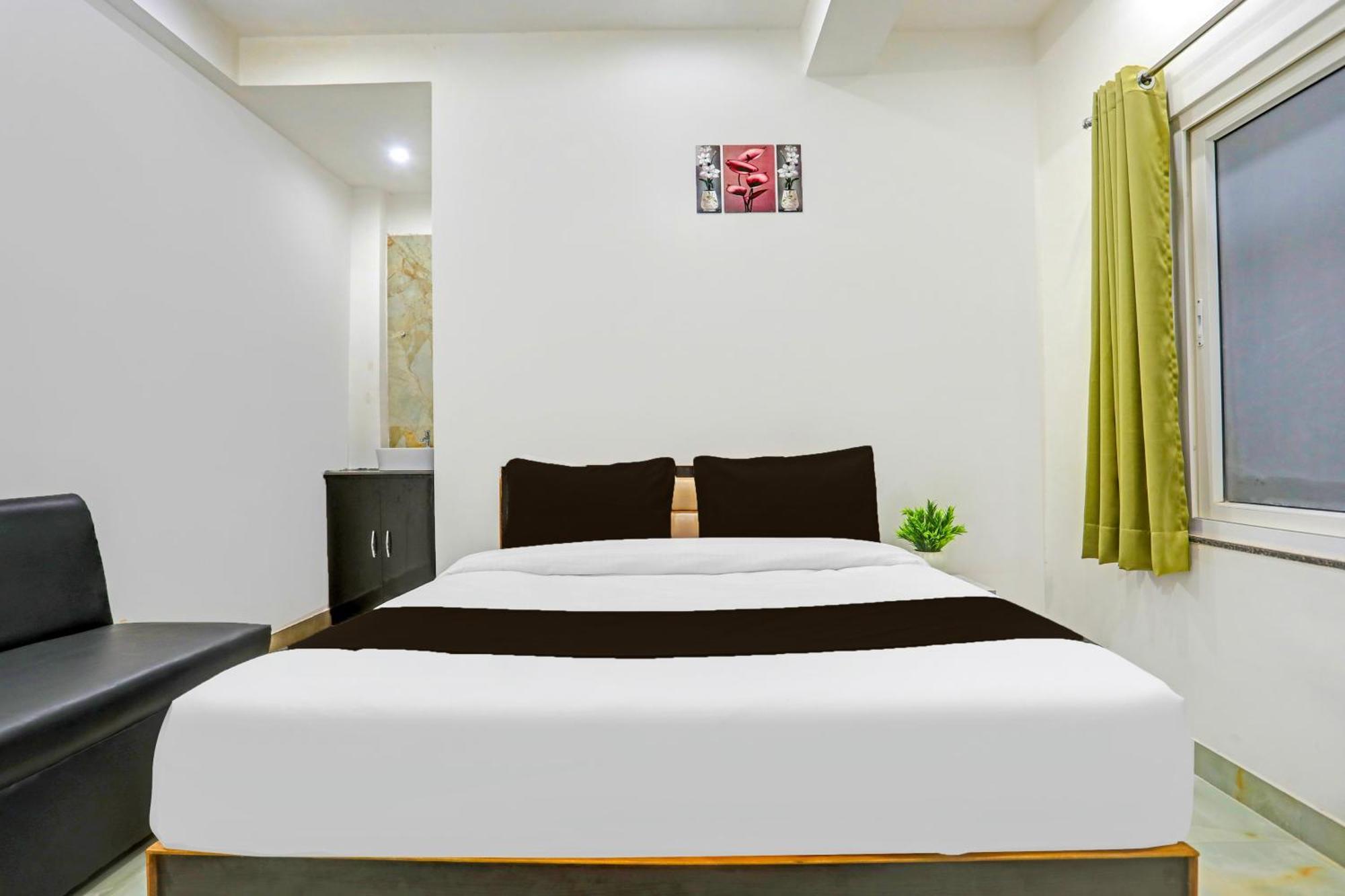 ורנאסי Hotel O The Maruti Paying Guest House מראה חיצוני תמונה