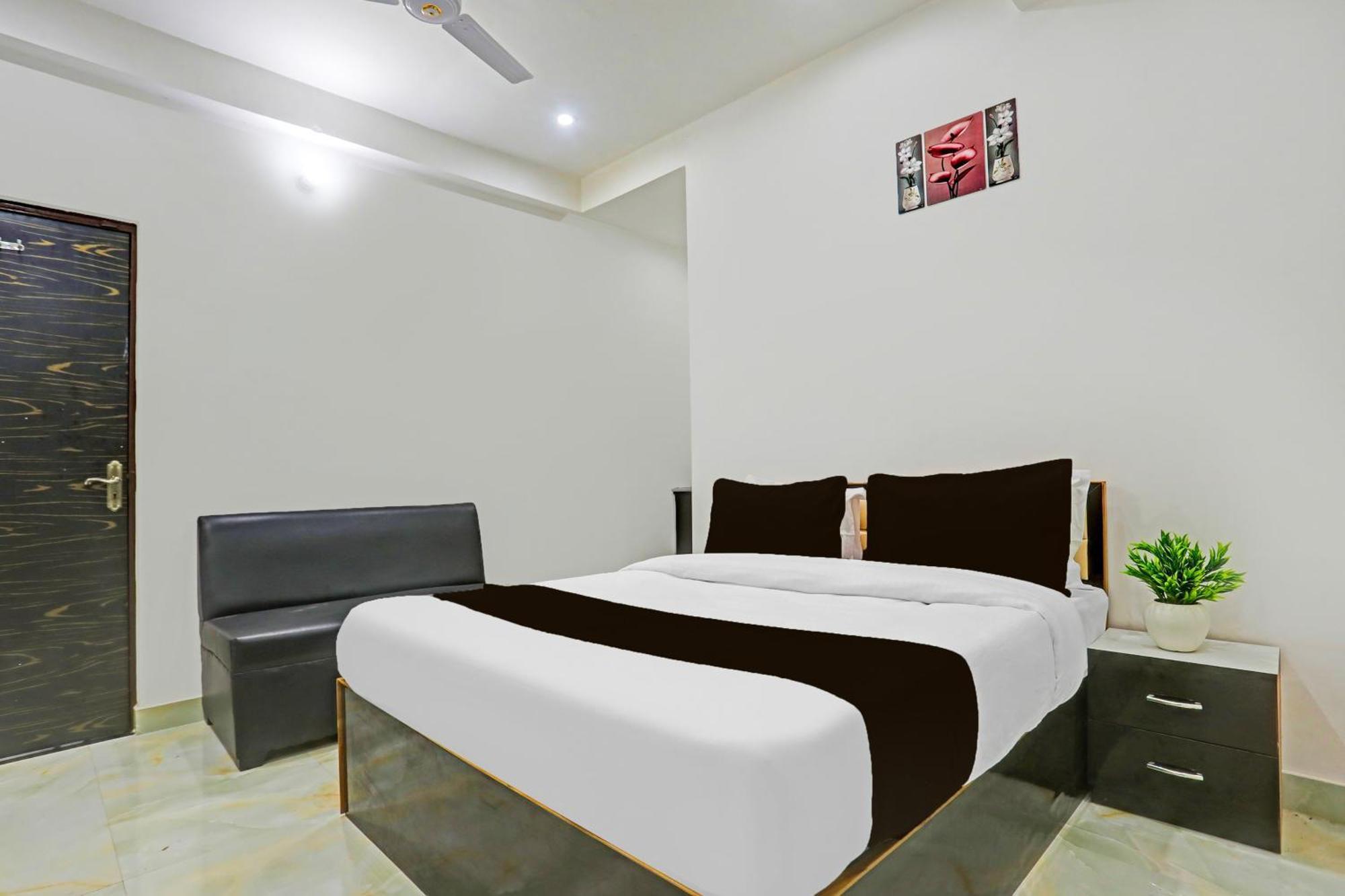 ורנאסי Hotel O The Maruti Paying Guest House מראה חיצוני תמונה
